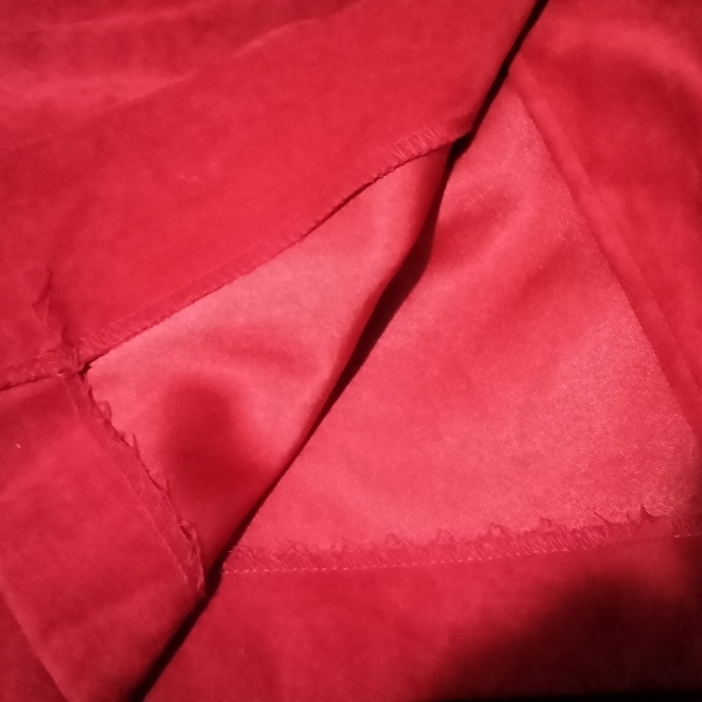 Luxury 2pc set - Picture 3 of 5